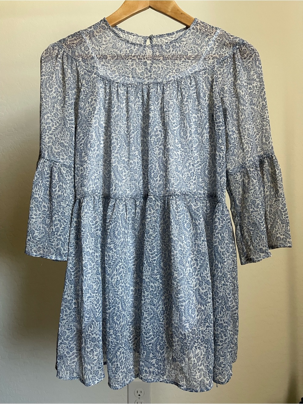 Zara Kids Blue and White Floral Dress Size 9-10